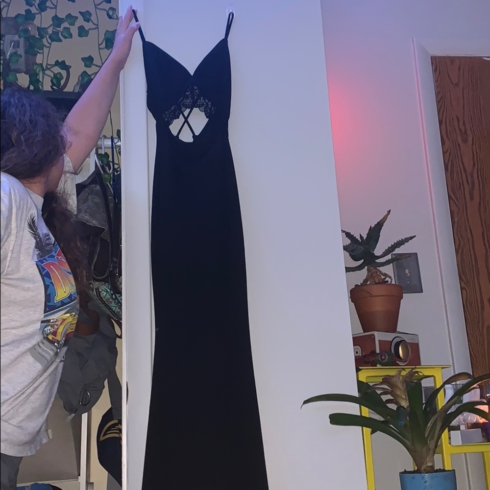 Fashion nova black dress